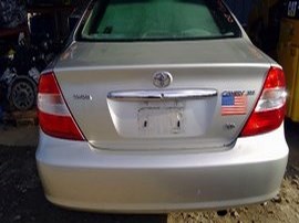 2002 TOYOTA CAMRY SILVER XLE 3.0  AT.  Z24887